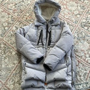 Orolay woman’s size small puffer. Like new. Grey